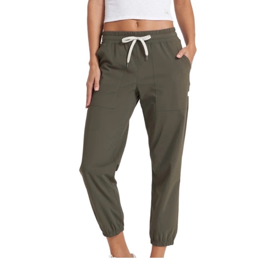Women's Vuori Olive Jogger Pants